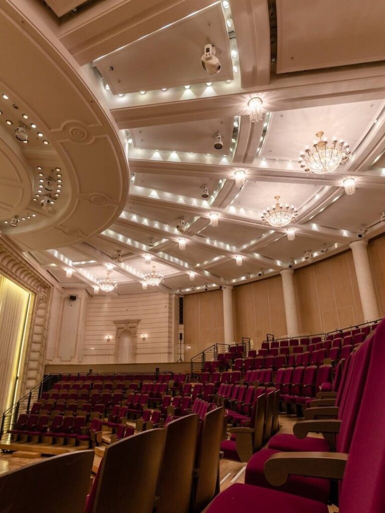A June concert in Beethoven Hall